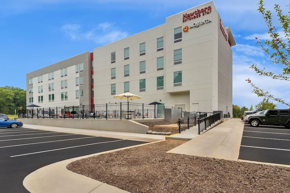 Hawthorn Extended Stay by Wyndham Mebane 1