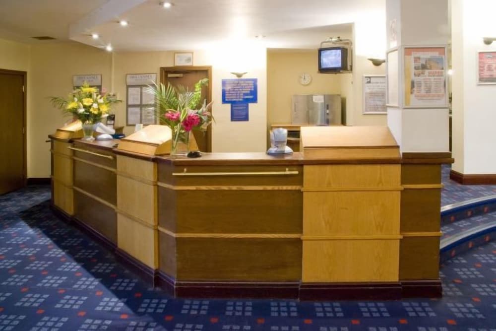 Airport Hotel Manchester 1