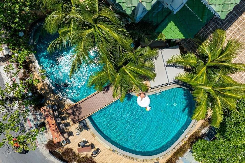 The Taksim Royal Beachfront Resort 1
