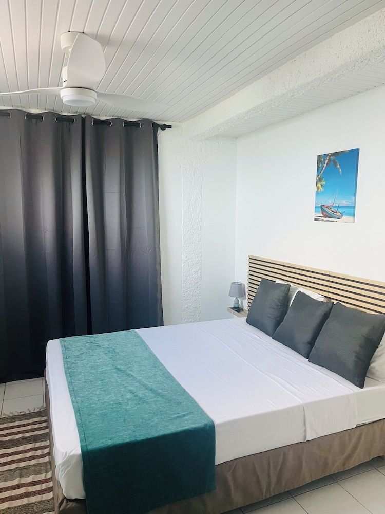 Résidence Hotellière Le Manguier Panoramique 1