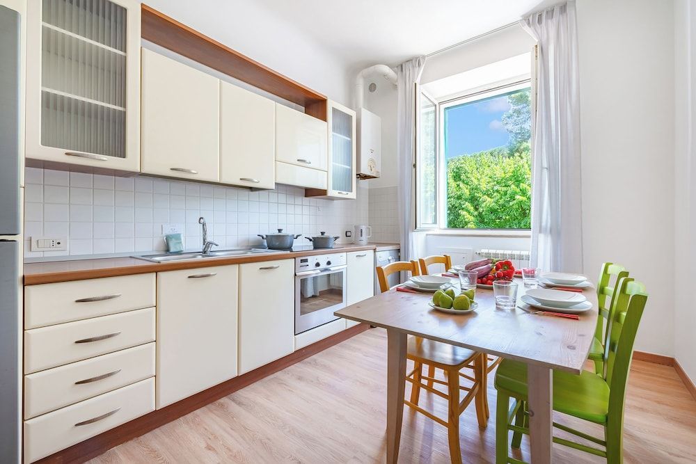 L' Ali Apartment Near Noci old Town 1
