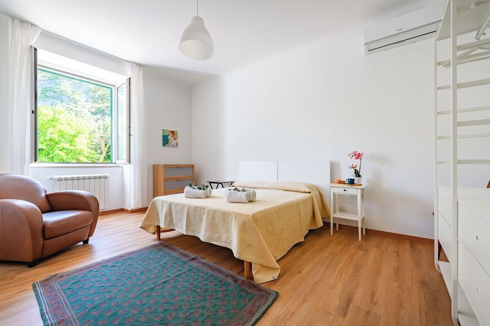 L' Ali Apartment Near Noci old Town 2