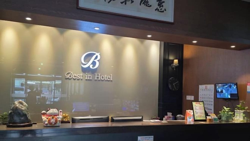 Best In Hotel 1