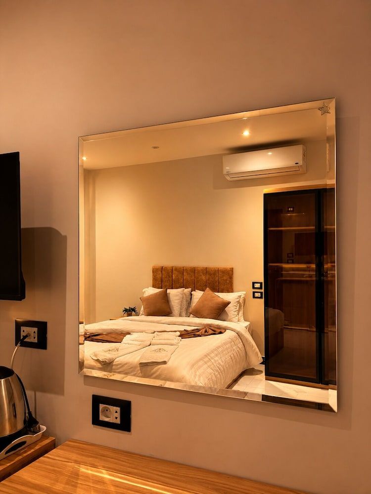 Casablanca Pyramids View Hotel 1