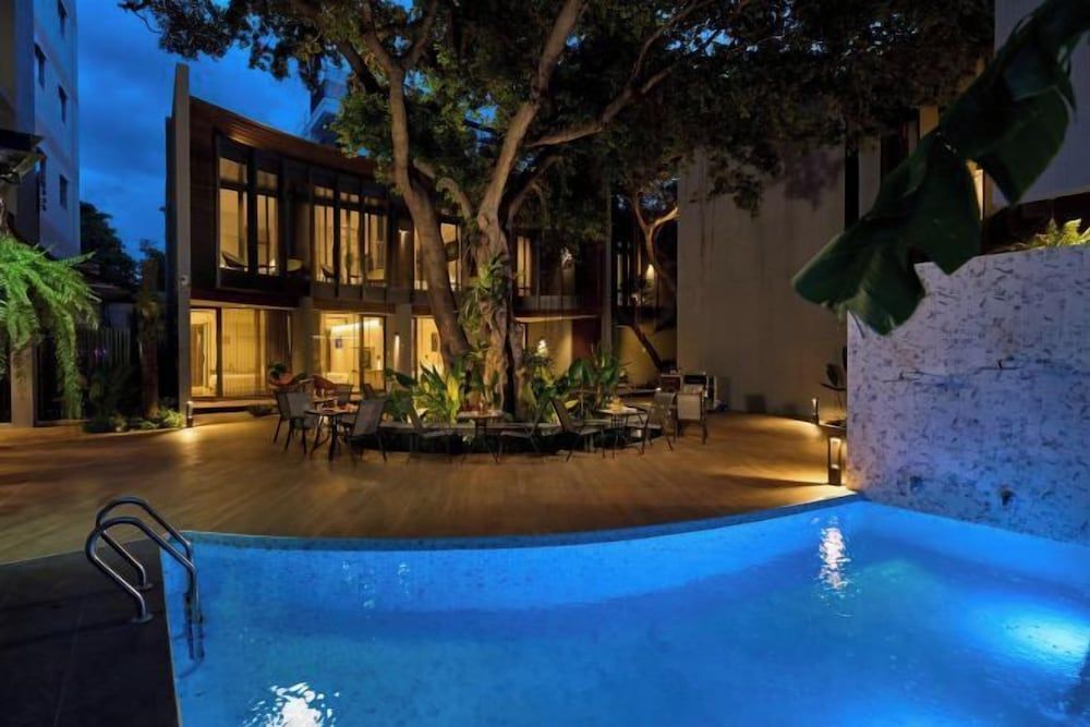 Red Door Hotel, Bangkok 1