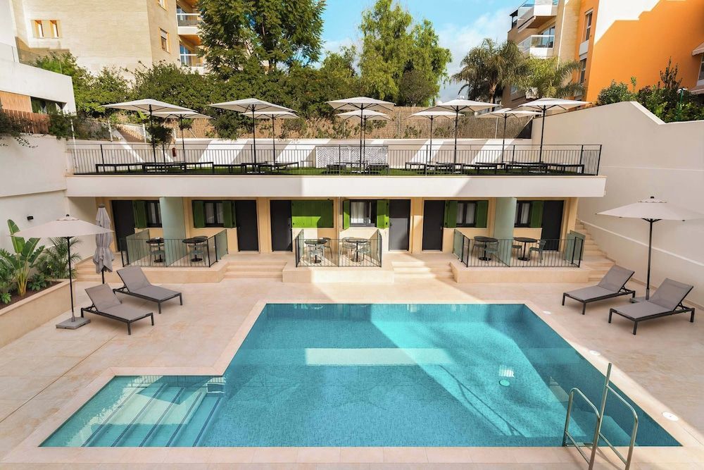 Limehome Palma Marina 1