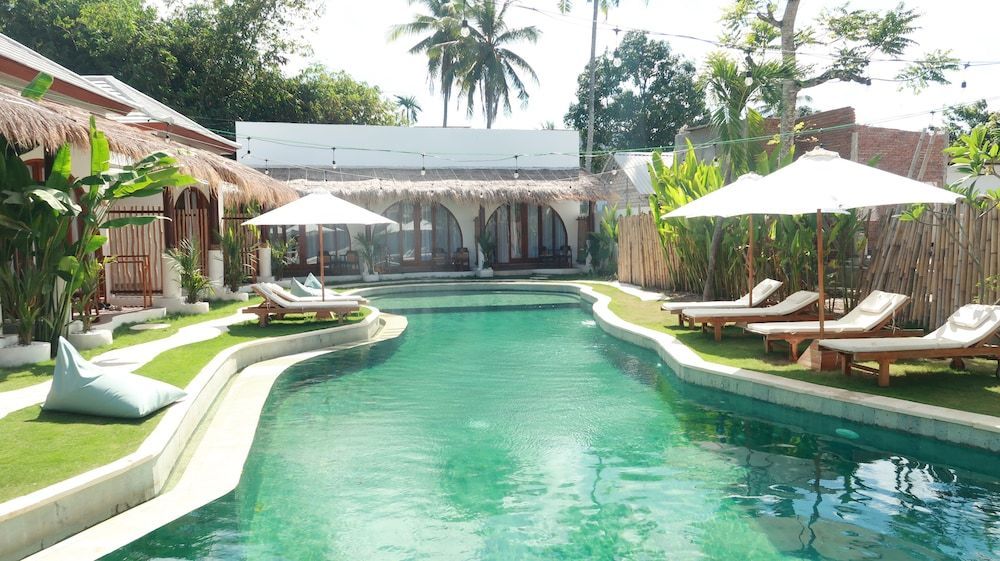 Roh Villas Kuta Lombok 1