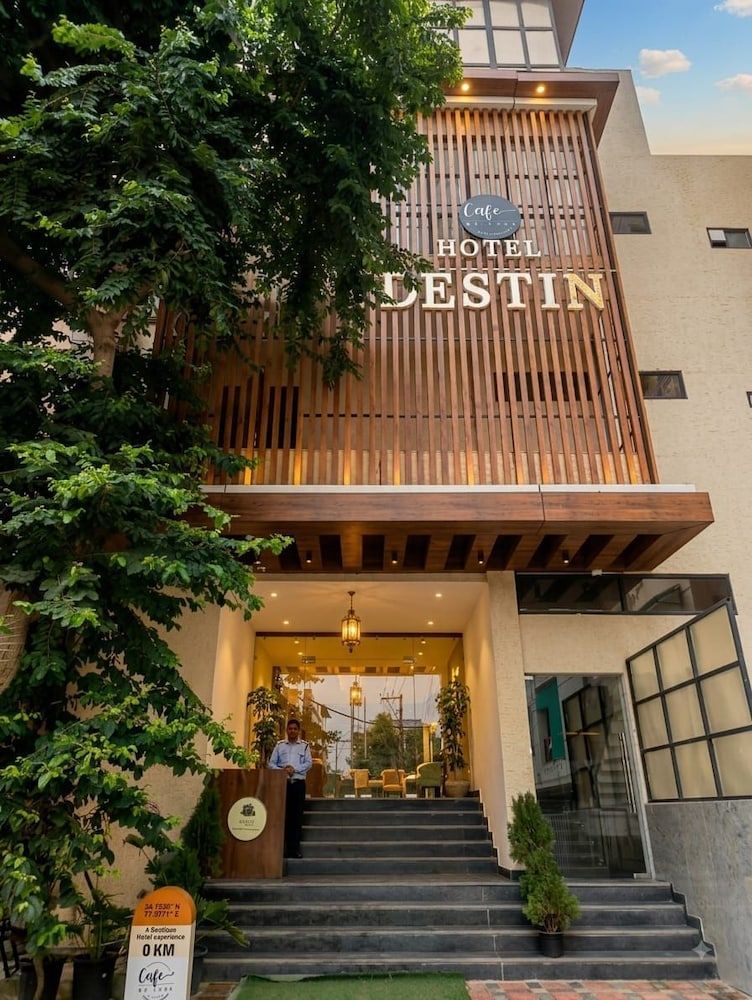 Hotel Destin 1