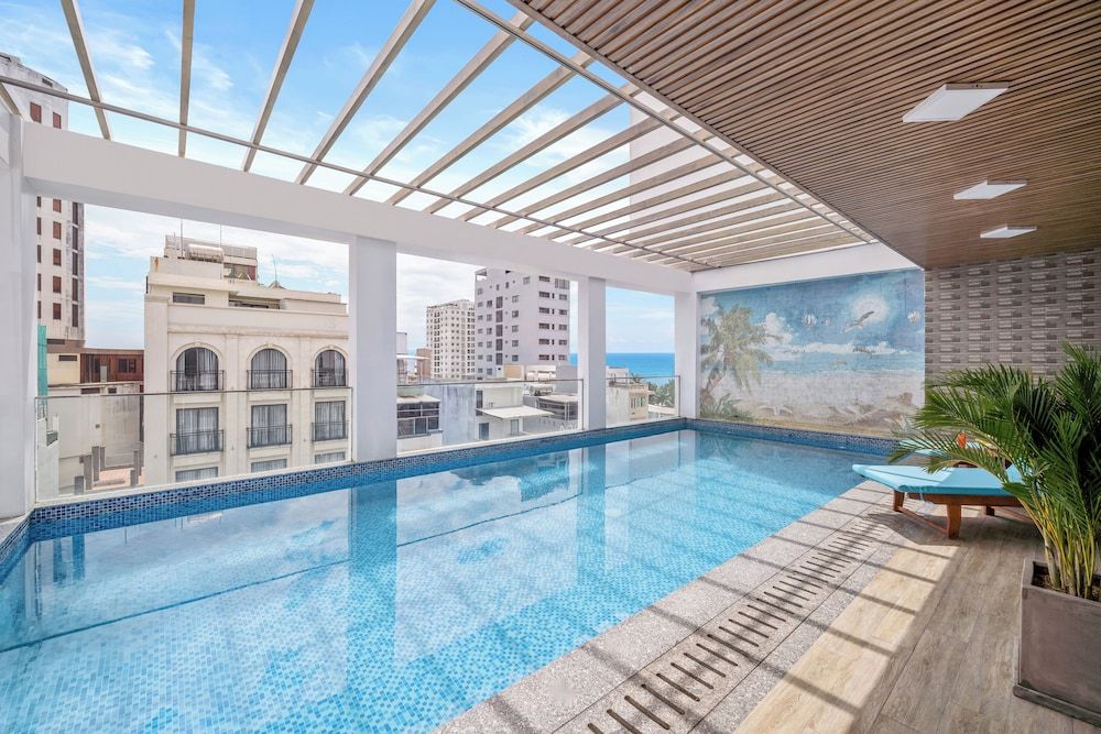 Zen Lotus Hotel & Apartment 1