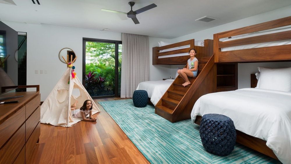 Four Seasons Resort Costa Rica At Peninsula Papaga 1