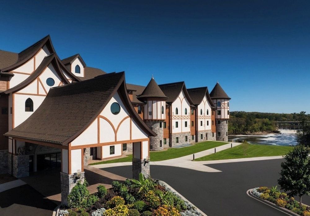 Dellshire Resort 1