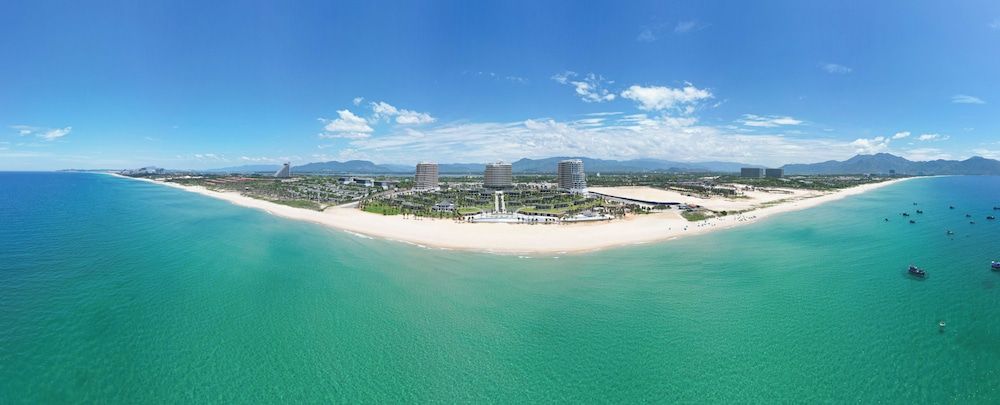 Meliá Serenity Cam Ranh Beach Resort 1
