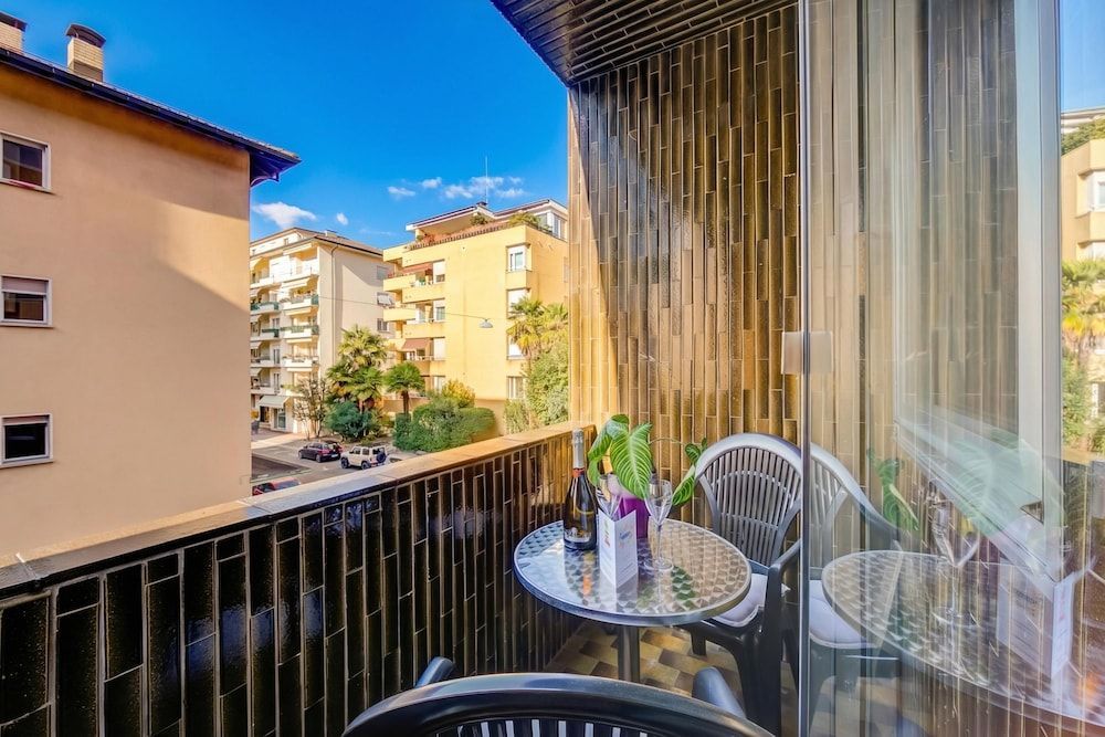Sunlight - 150m from the lake - Happy Rentals 1