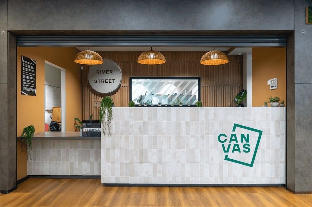 Canvas Manchester 1