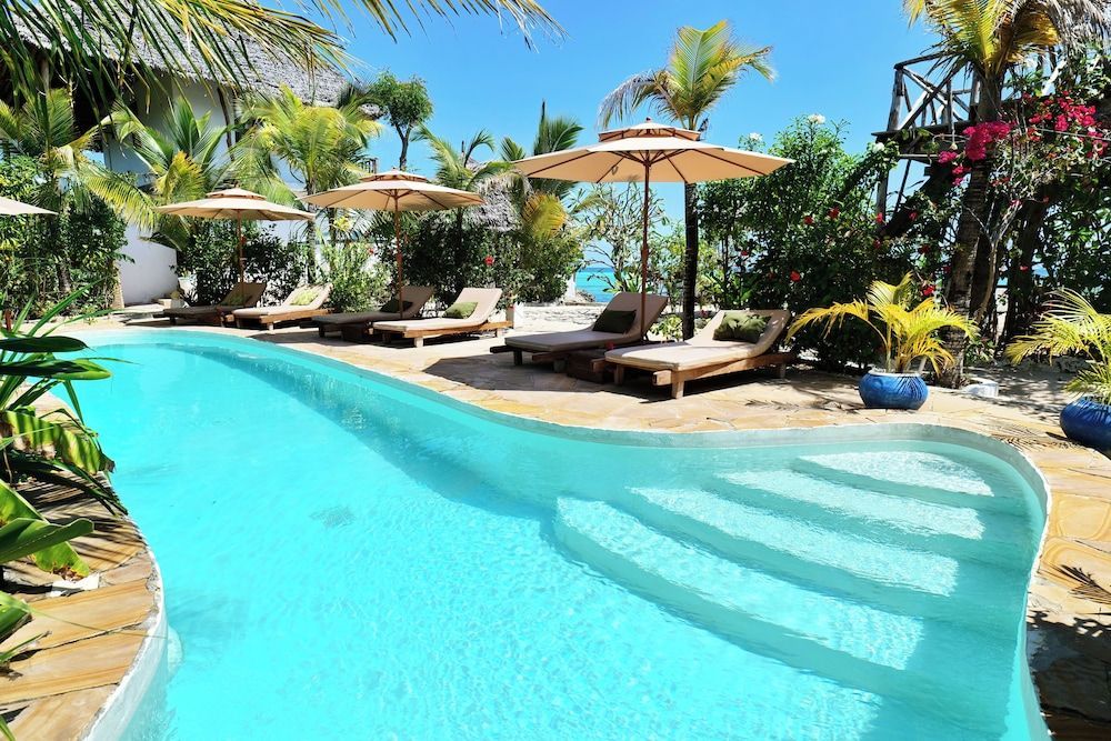 Lala Land Lodge 1