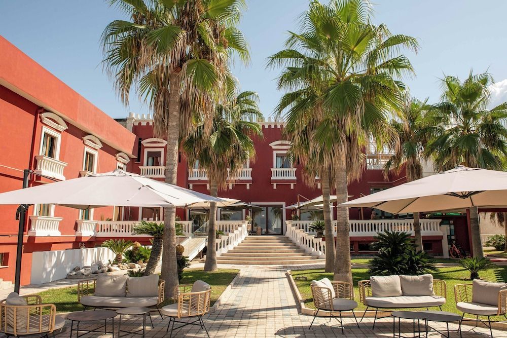 Grand Hotel Le Château 1