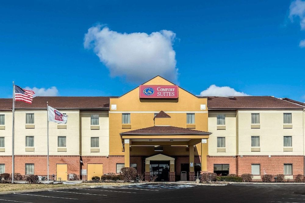 Comfort Suites Miamisburg - Dayton South 1