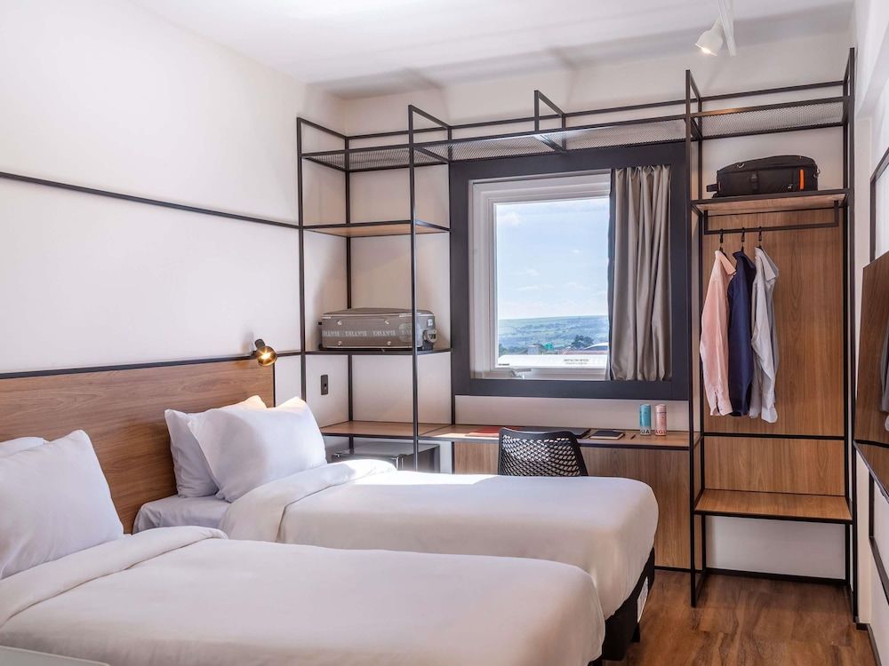 ibis Jaú 2