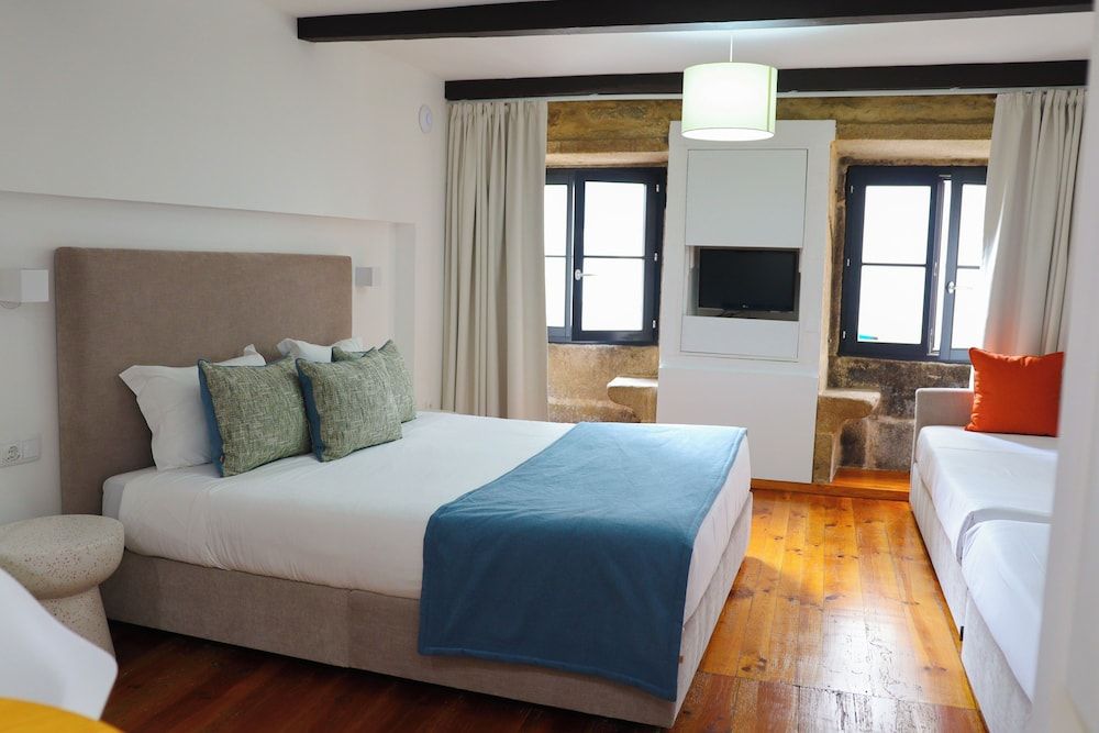 Oporto Riverside Apartments 1