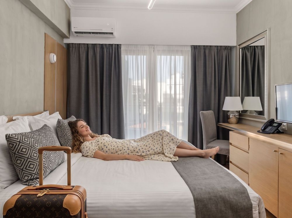 Athens Warehouse Boutique Hotel & Suites 1