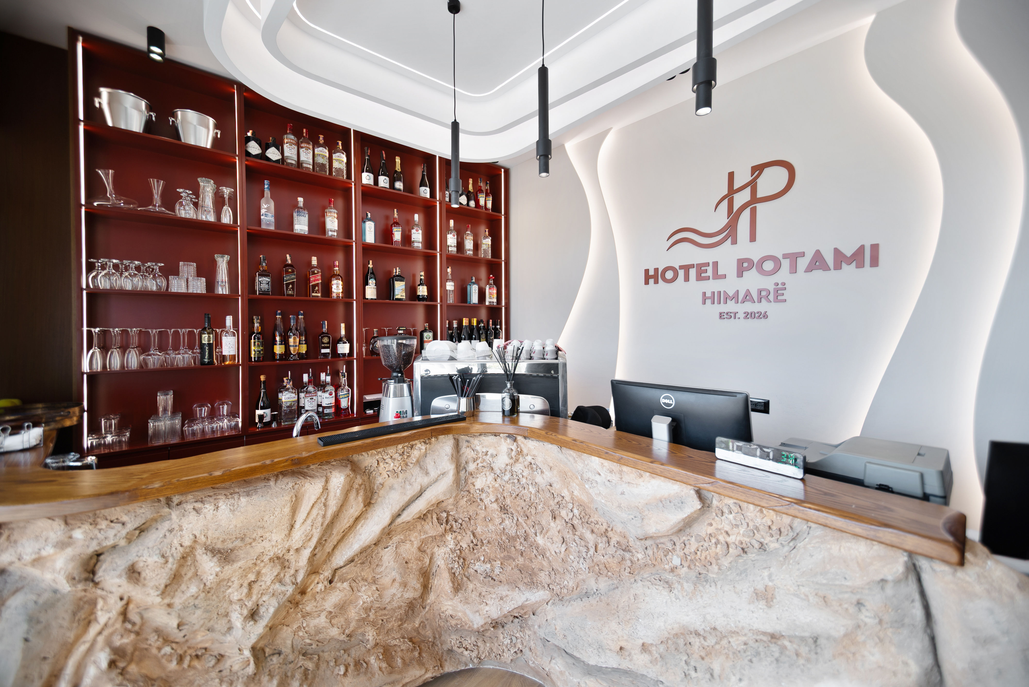 Hotel Potami 1