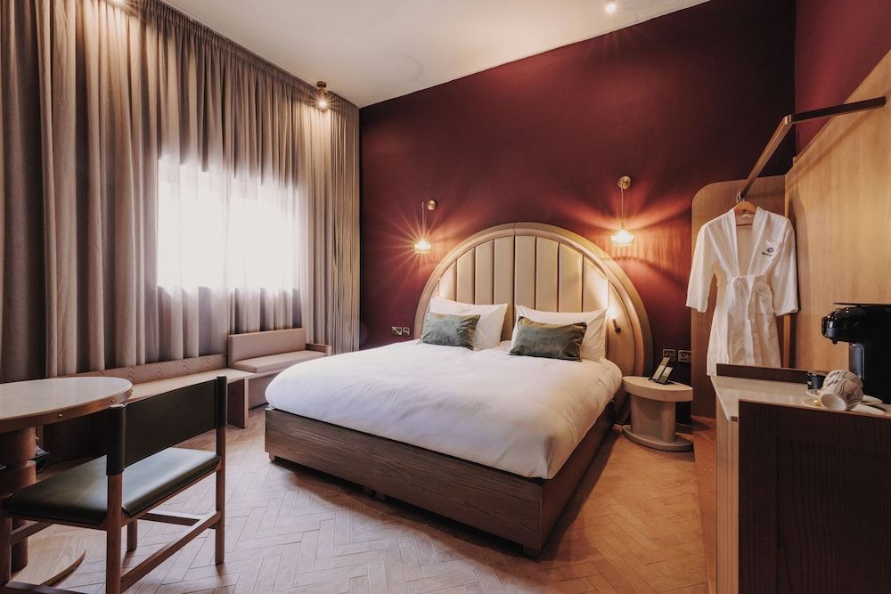 Vinaris Boutique Living 1