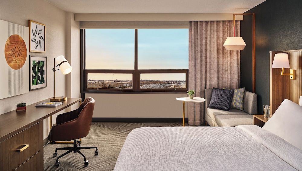 Holiday Inn & Suites Walpole - Foxborough by IHG 1