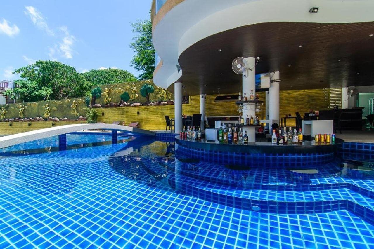 Oceanview Treasure Hotel And Residence 2