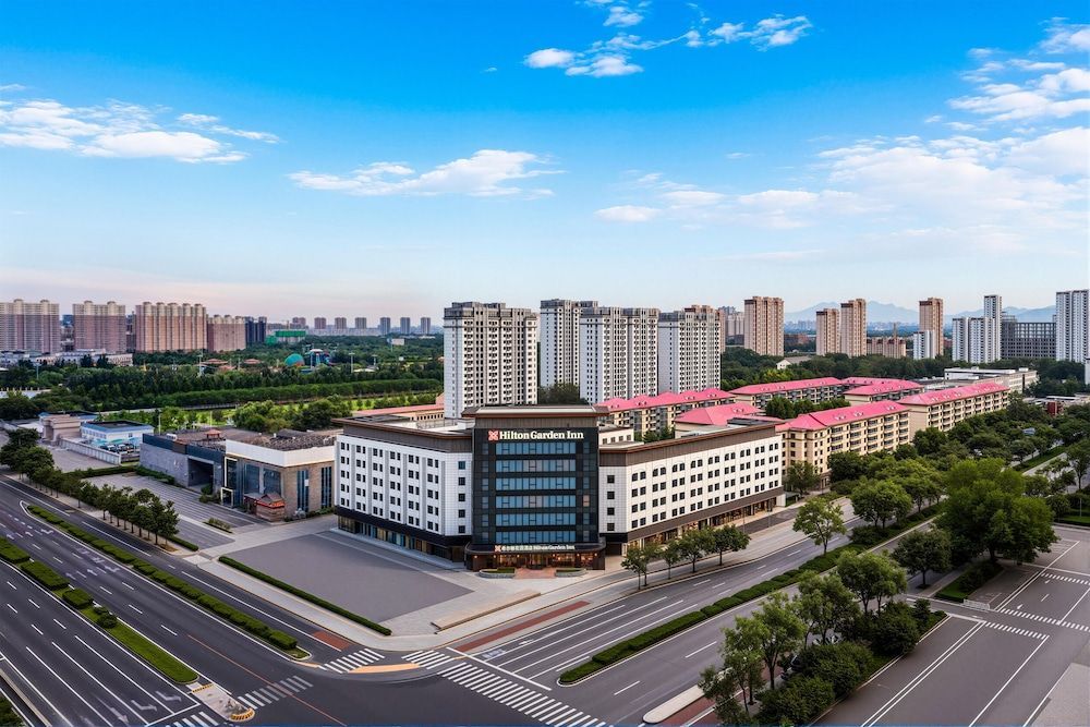 Hilton Garden Inn Beijing Fengtai Xiaotun Road 1