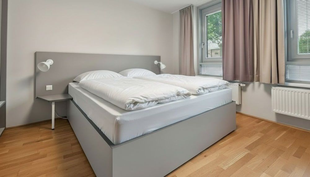 Seven Rocks Premium Serviced Apartments 1