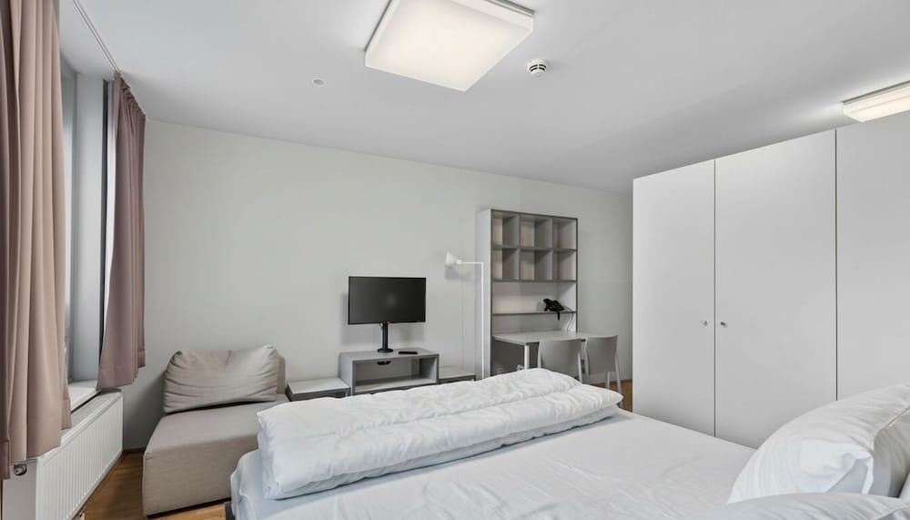 Seven Rocks Premium Serviced Apartments 2