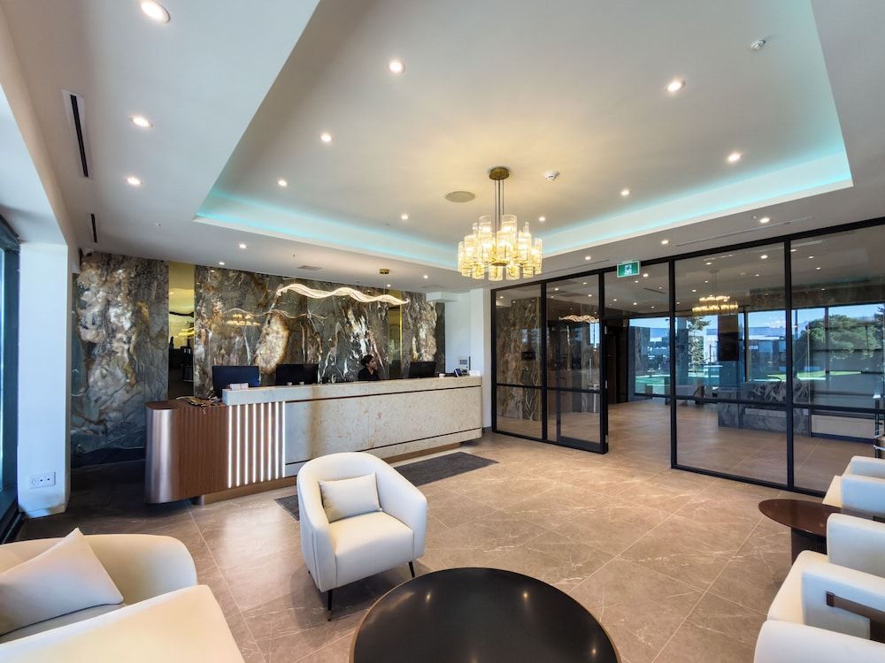 Aura Hotel and Suites 1
