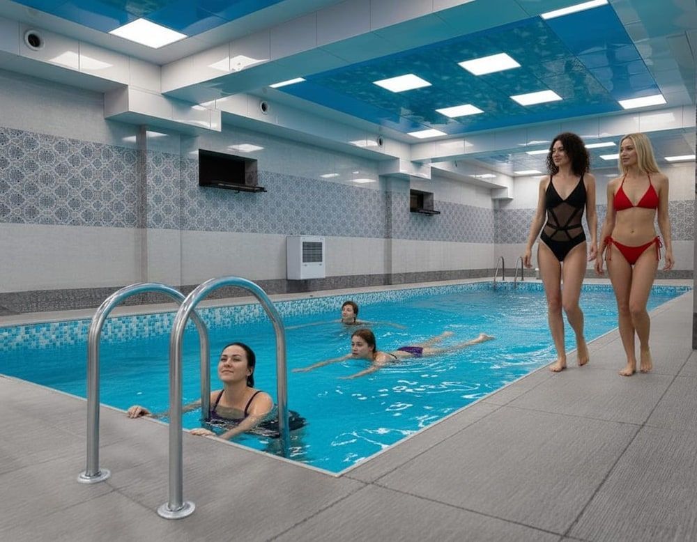 Golden Falcon Hotel - Half Board & Free Massage 1