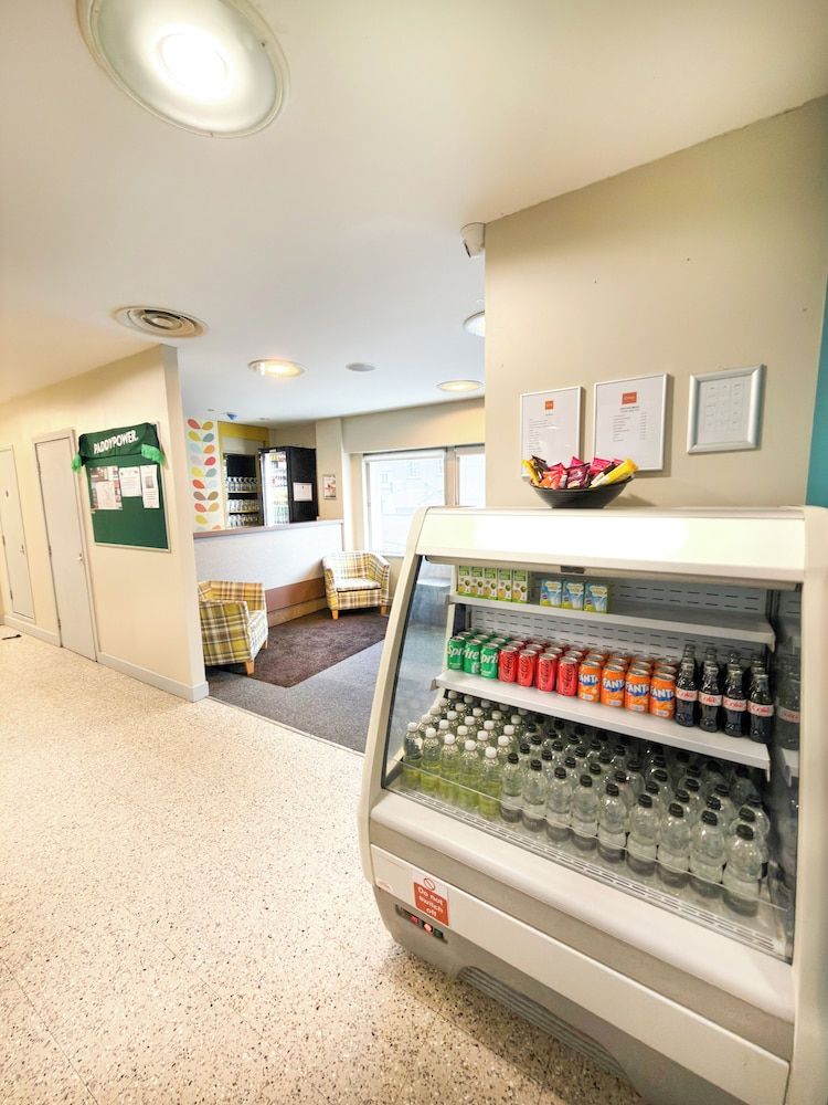 Citrus Hotel Cheltenham by Compass Hospitality 2