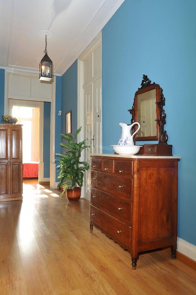 Central Guest House 1