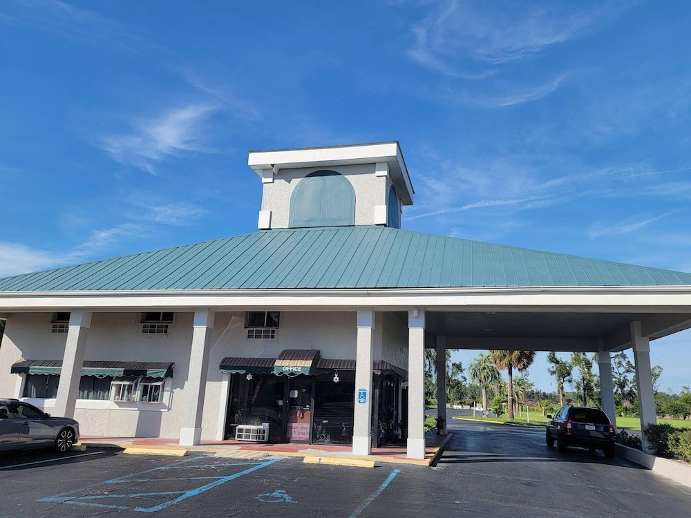 Quality Inn Perry 1