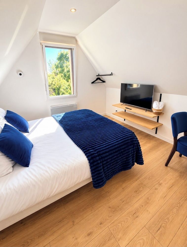 Aux Charmes - Suites Prestige et Petit Déjeuner en chambre - Cote d Opale 1
