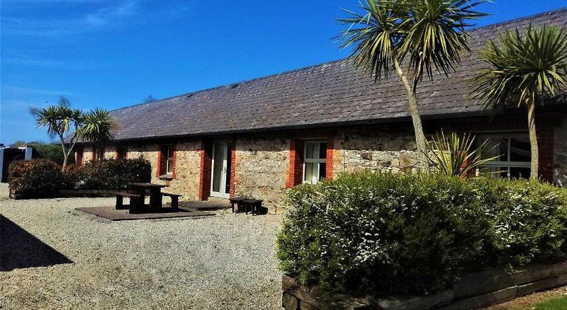 Moneylands Farm Self-Catering Apartments 1