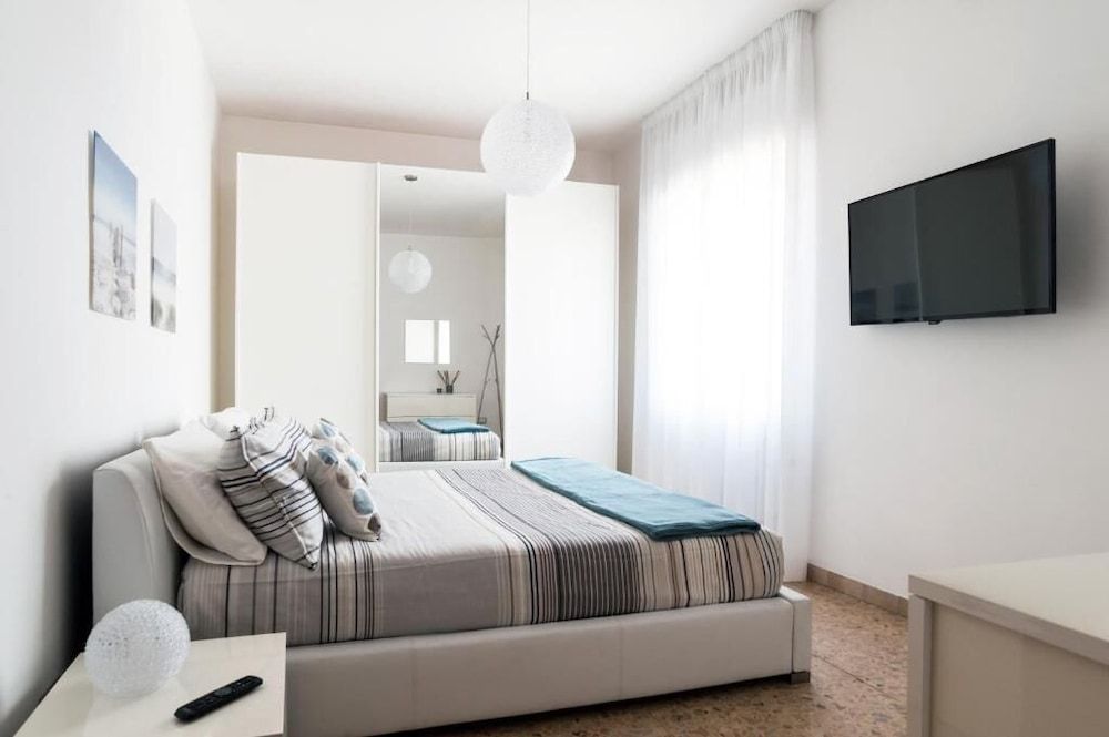 Fly by Suites Pescara 1