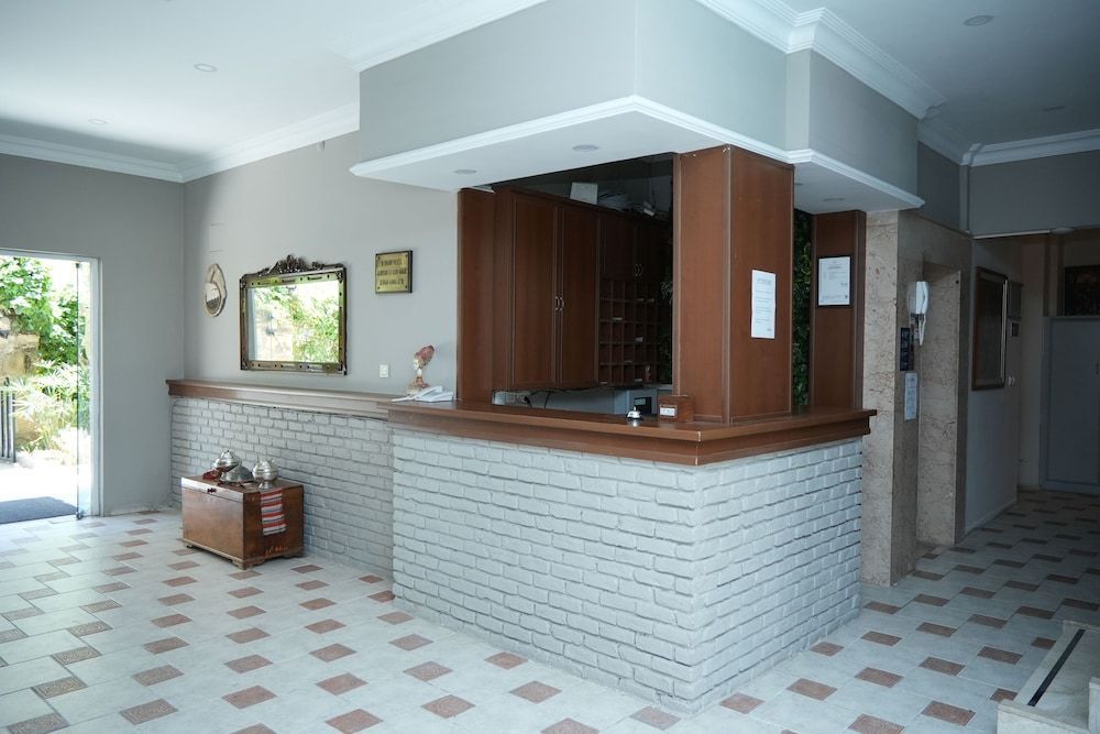 THE S APART & SUITES hOTEL 1