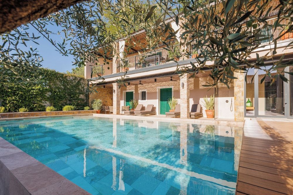Vila ROBIDA & SPA 1