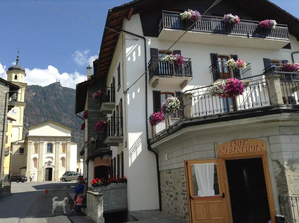 Hotel Roseg 1