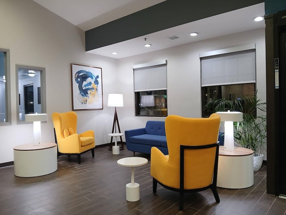 Comfort Inn near Downtown & Blue Ridge PKWY 2