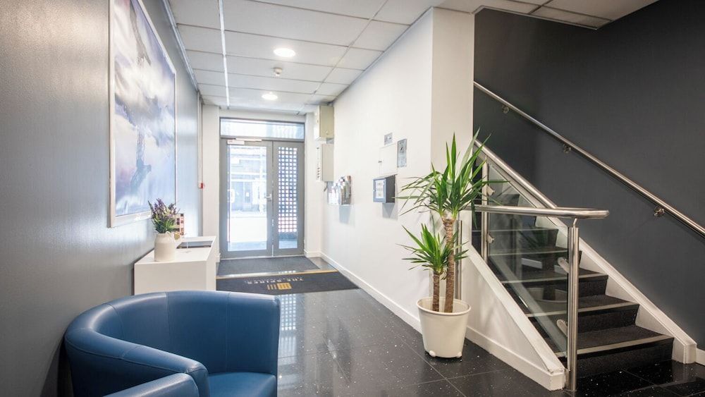 The Spires Serviced Apartments Glasgow 2