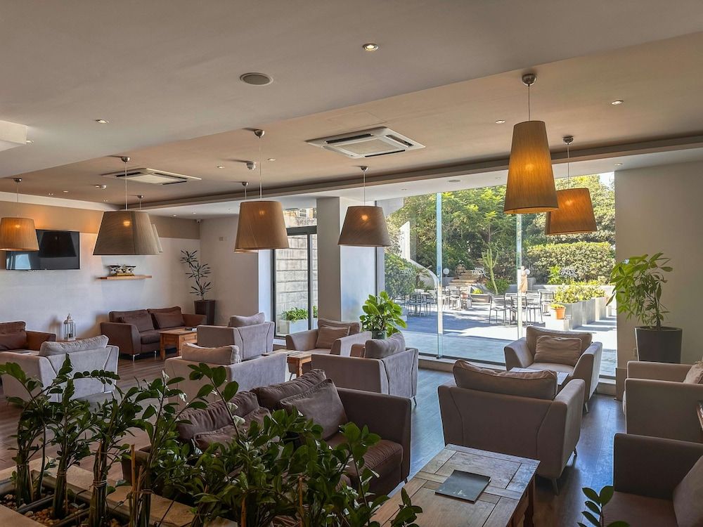 AX Sunny Coast Resort & Spa 2