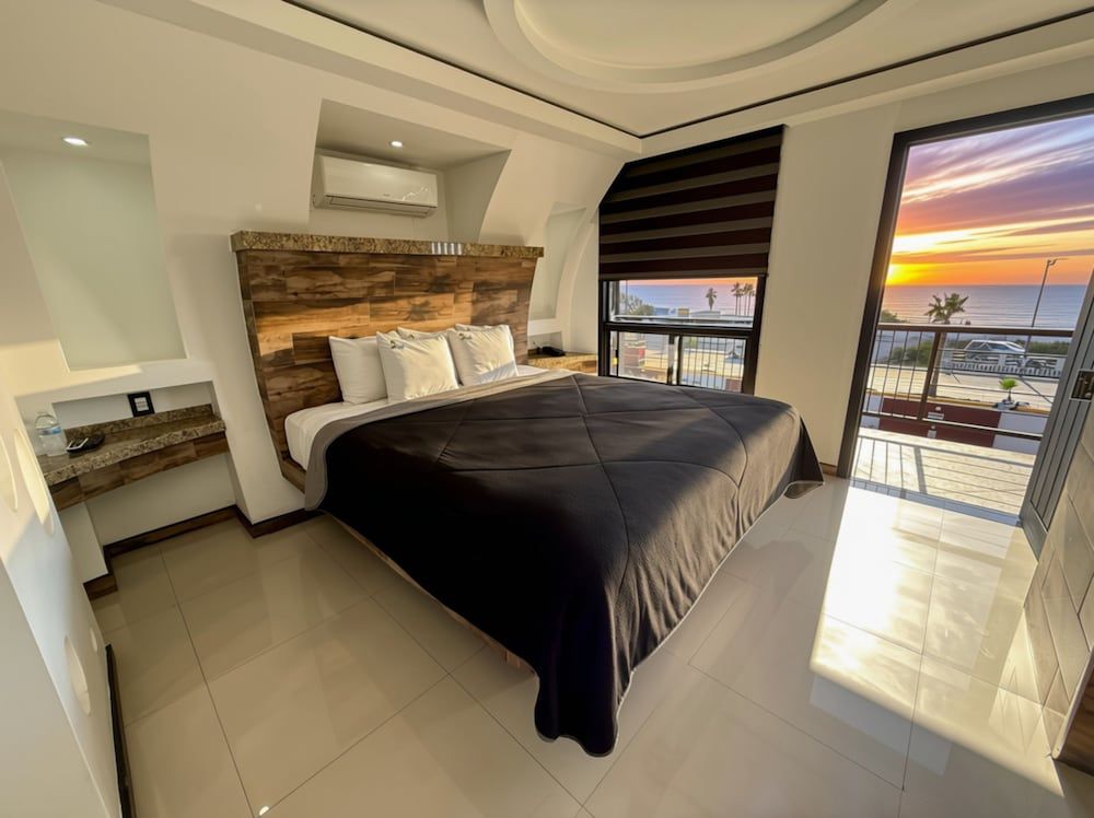 Hotel Fiesta Rosarito 1