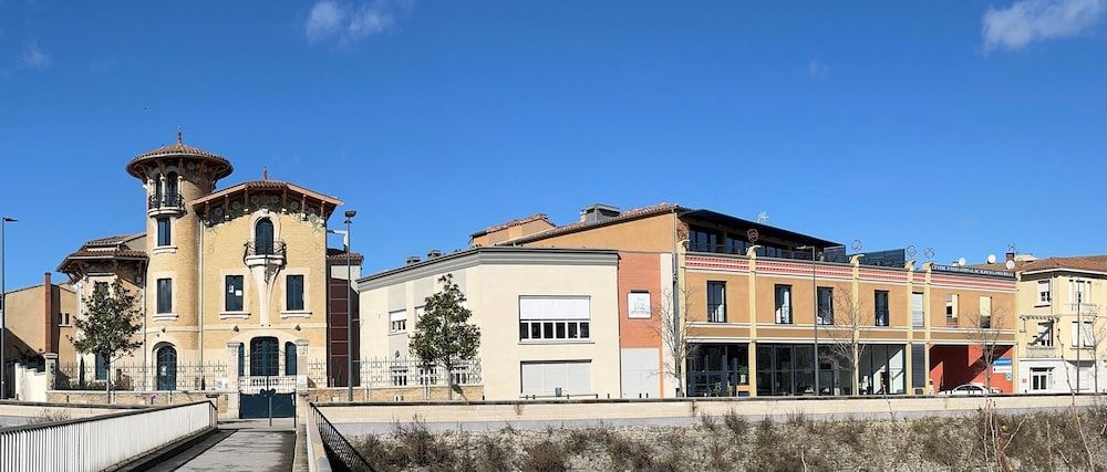 CIS Lamourelle Centre International de Sejour 1