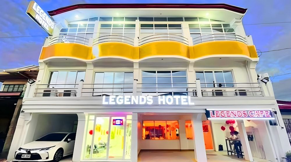 Legends Hotel & Restaurant 1