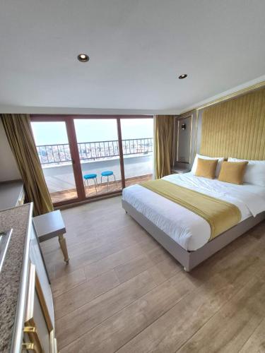 Taksim La Marino Hotel 1