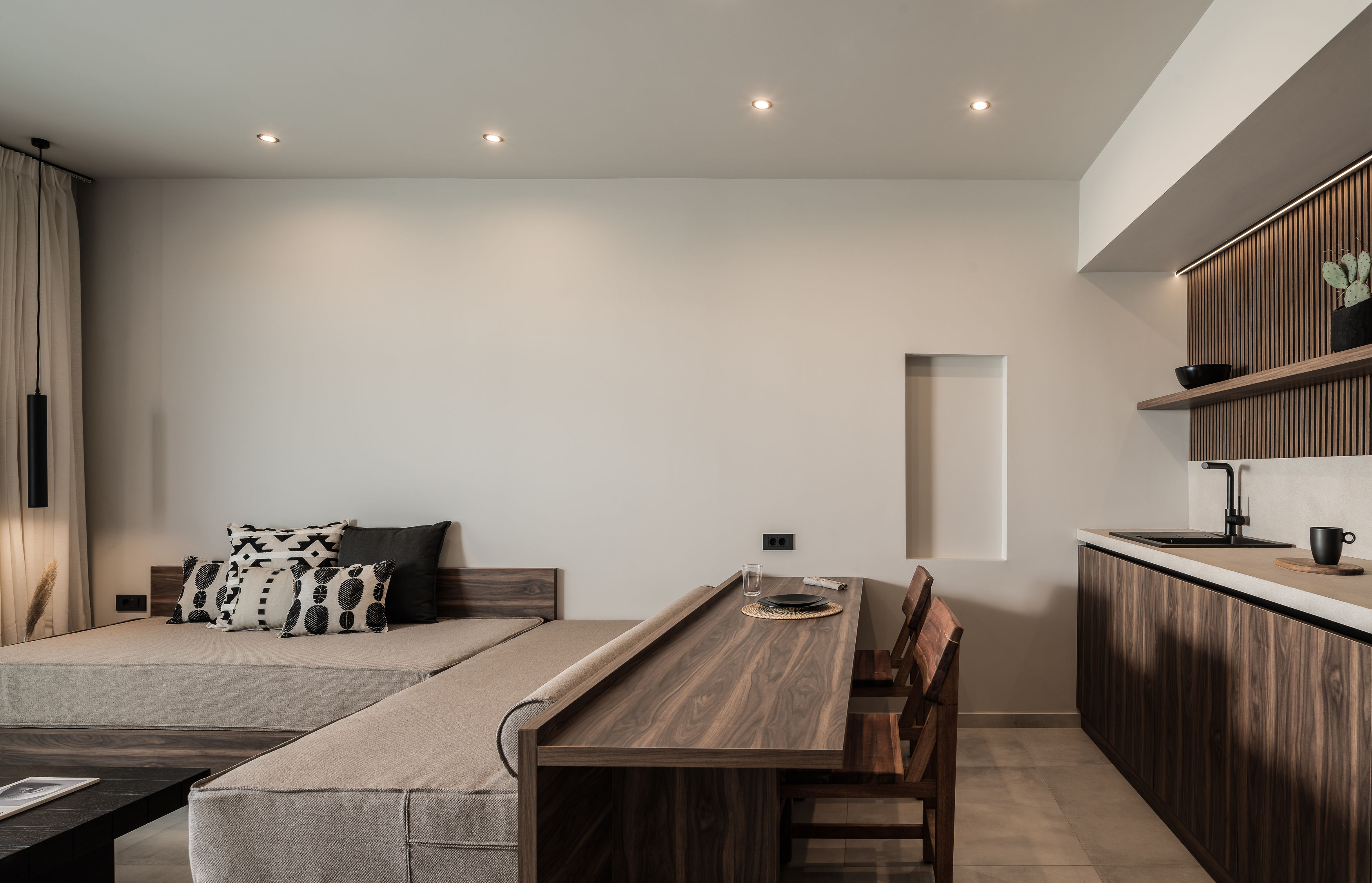 AKU Suites with private pools 2